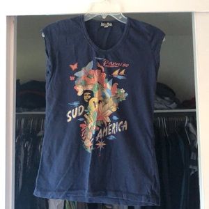 T shirt